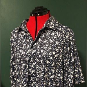 3/$30 1764 Men's Greenhouse Flower Print Collared Golfing Polo Shirt - Navy